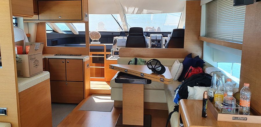 Aluguel-de-Lancha-Fairline-60-Guarujá-10
