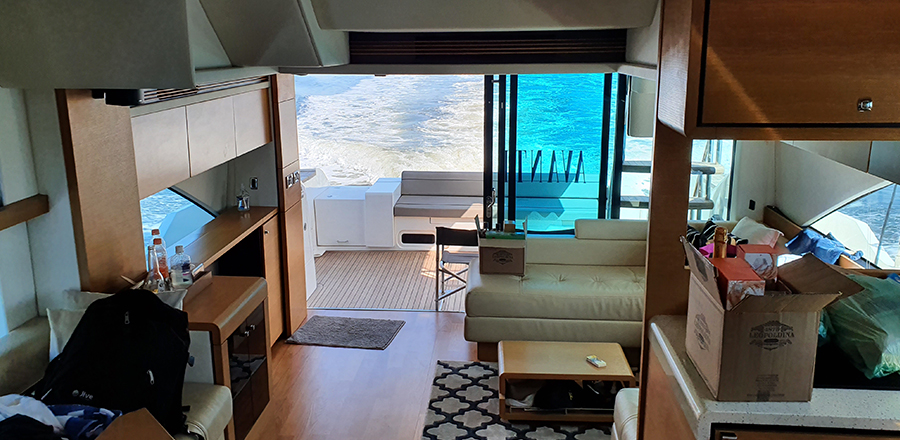 Aluguel-de-Lancha-Fairline-60-Guarujá-11