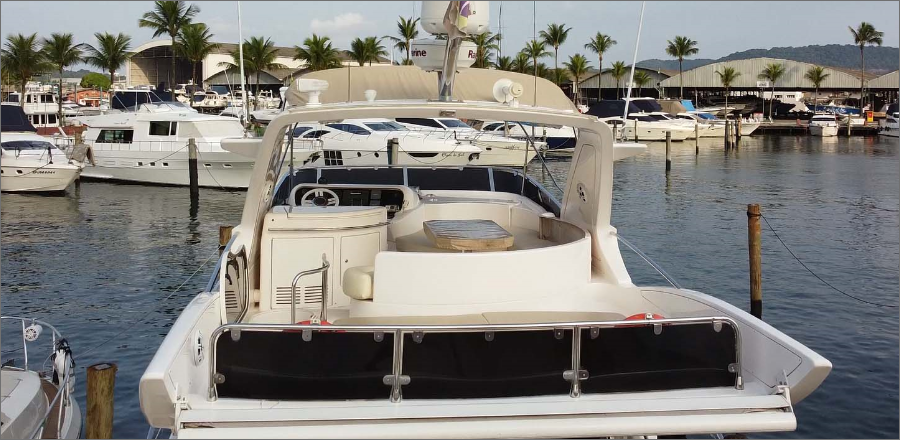Aluguel-de-Lancha-Guarujá-Azimut-600-1-1