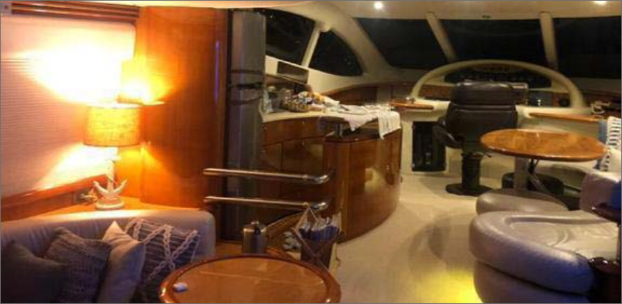Aluguel-de-Lancha-Guarujá-Azimut-600-11