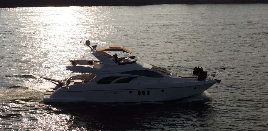 Aluguel-de-Lancha-Guarujá-Azimut-600-2-1
