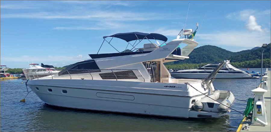 Aluguel-de-Lancha-em-Guarujá-Intermarine-44-1