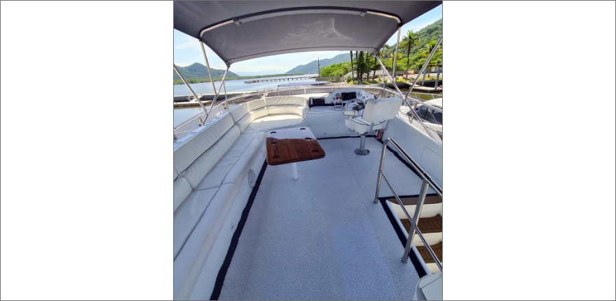 Aluguel-de-Lancha-em-Ilhabela-DM-60-16 (1)