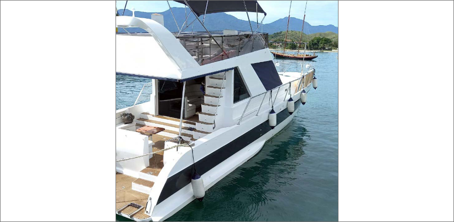 Aluguel-de-Lancha-em-Ilhabela-DM-60-19 (1)