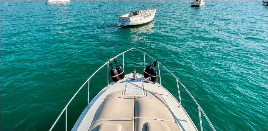 Aluguel-de-Lancha-em-Ilhabela-Oceanic-36-Elegance-3