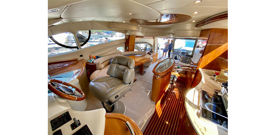 Aluguel-de-barco-azimut-580-full-em-ilhabela-002