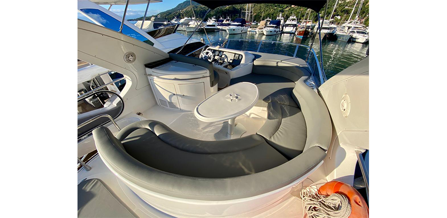 Aluguel-de-barco-azimut-580-full-em-ilhabela-004