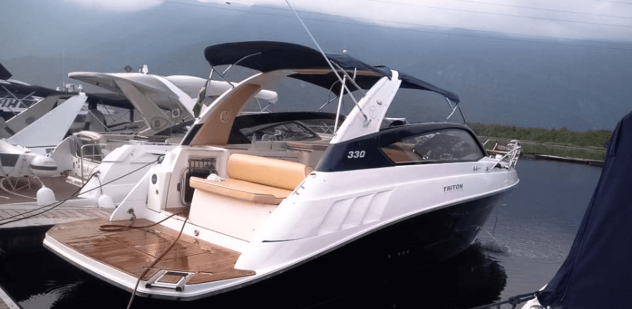 Aluguel-de-lancha-Triton-33-paraty-5-1