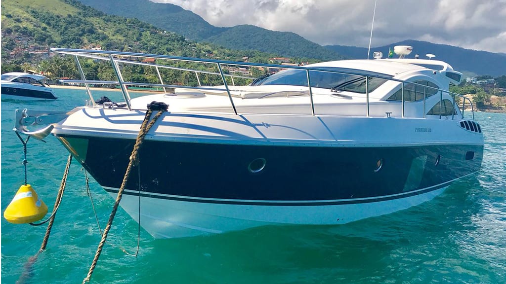 aluguel-de-lancha-phantom500ht-ilhabela-caraguatatuba-1 (1)